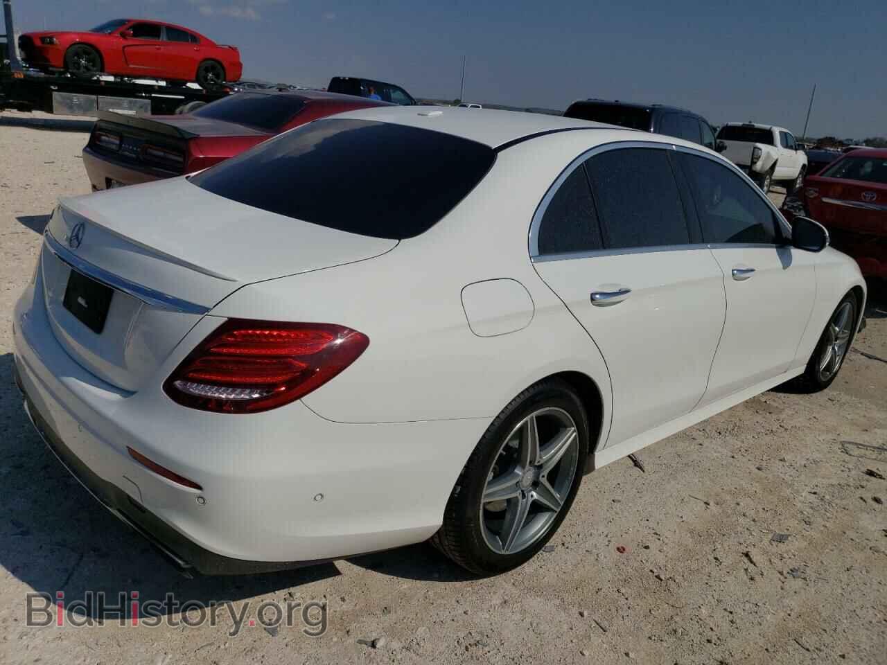 2017 MERCEDES-BENZ E-CLASS - VIN: WDDZF4JB4HA042650 - Фото 3