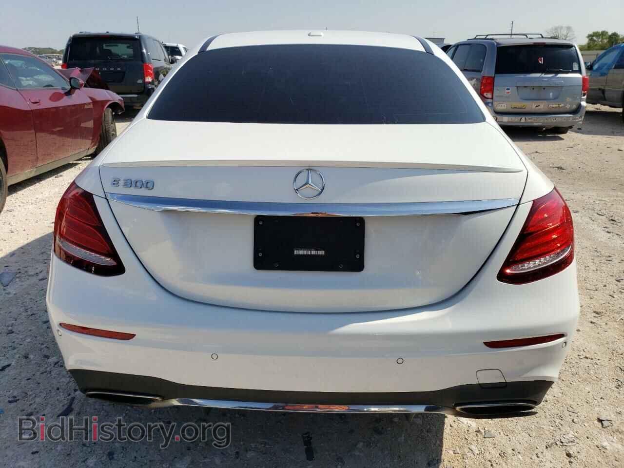 2017 MERCEDES-BENZ E-CLASS - VIN: WDDZF4JB4HA042650 - Фото 6