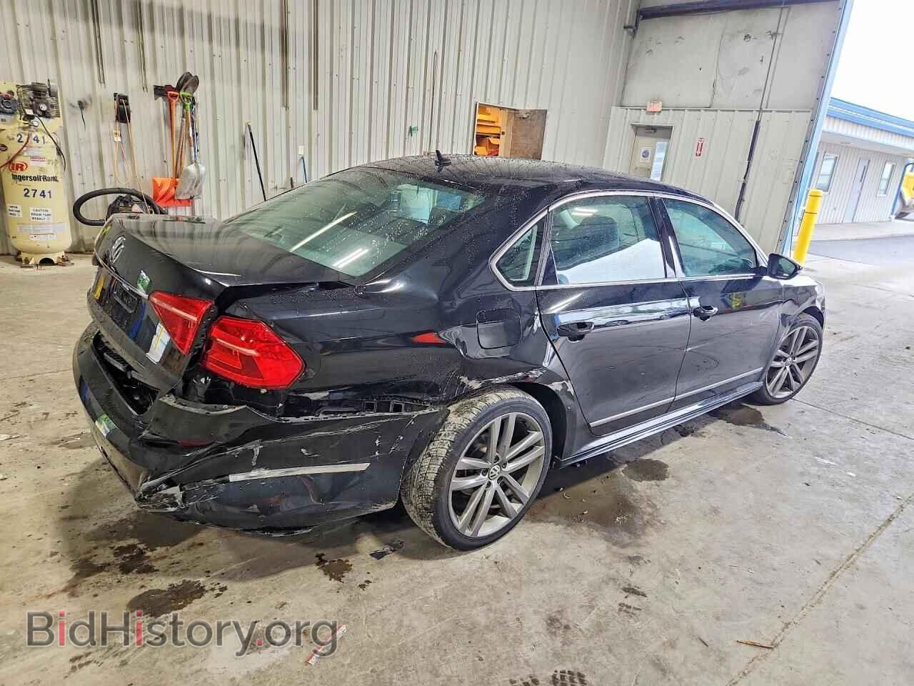 2016 VOLKSWAGEN PASSAT - VIN: 1VWAT7A34GC061533 - Фото 3