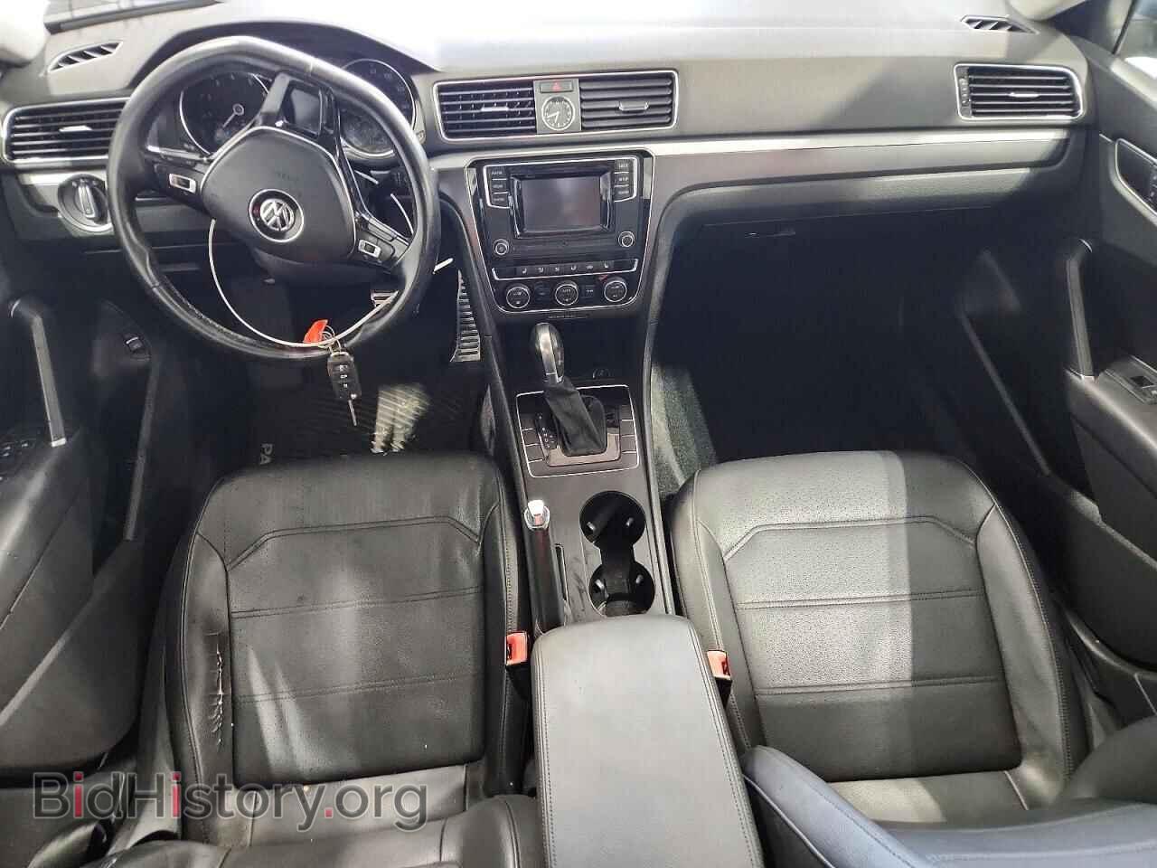 2016 VOLKSWAGEN PASSAT - VIN: 1VWAT7A34GC061533 - Фото 8