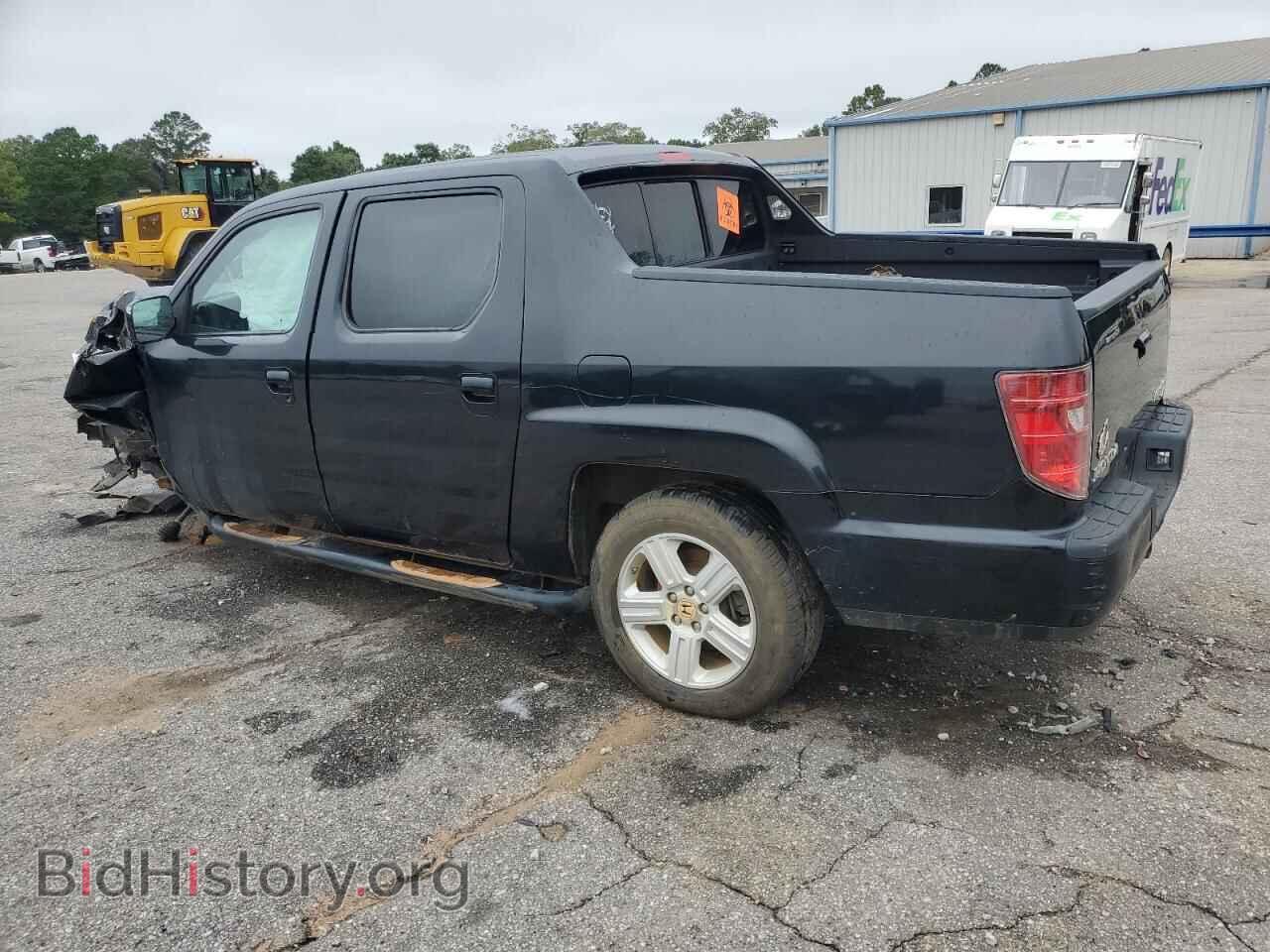 2013 HONDA RIDGELINE - VIN: 5FPYK1F57DB006849 - Фото 2
