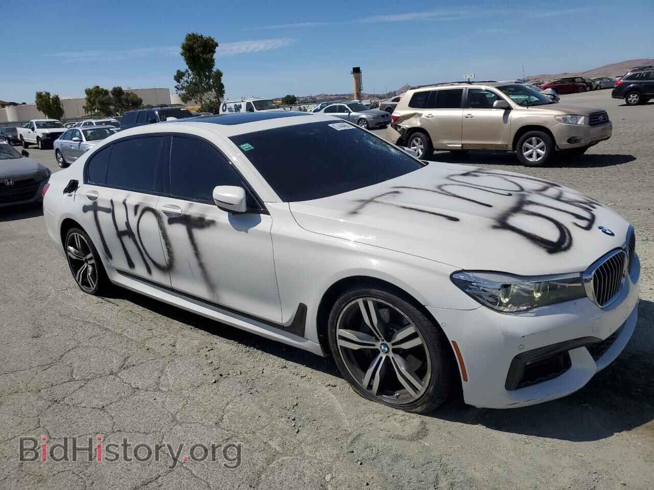2016 BMW 7 SERIES - VIN: WBA7E2C52GG547465 - Фото 4