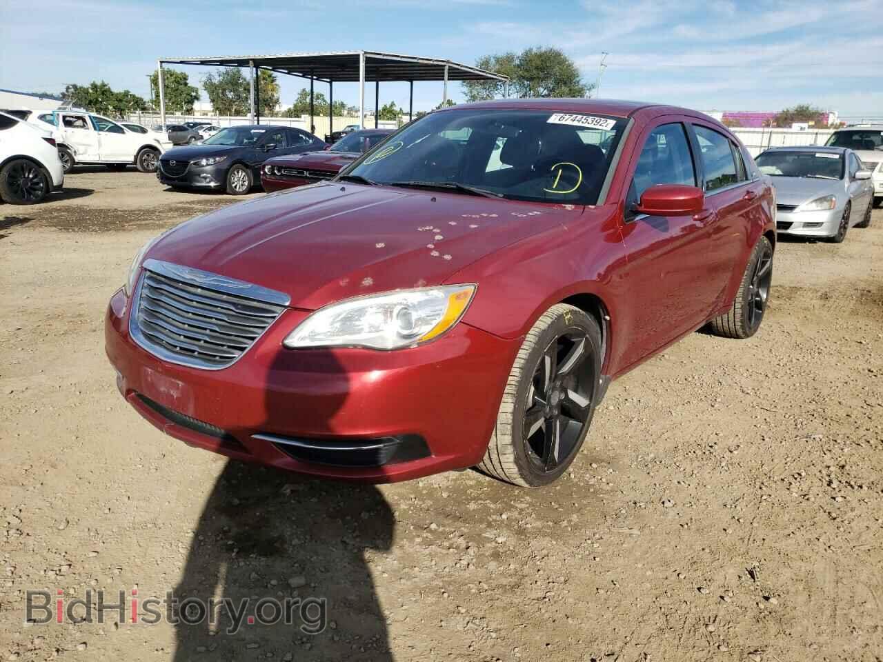 2013 CHRYSLER 200 - VIN: 1C3CCBBG9DN703152 - Фото 2