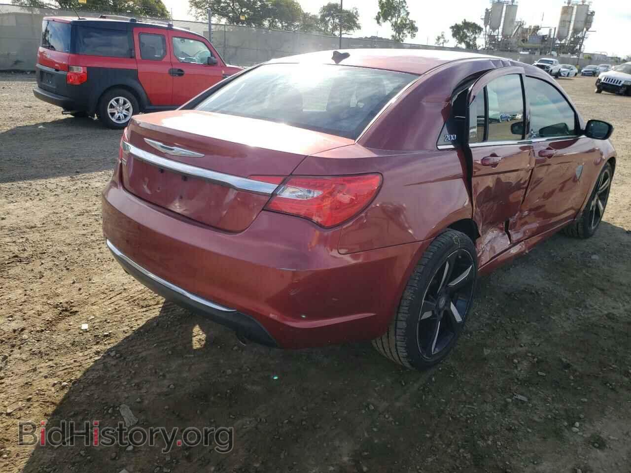 2013 CHRYSLER 200 - VIN: 1C3CCBBG9DN703152 - Фото 4