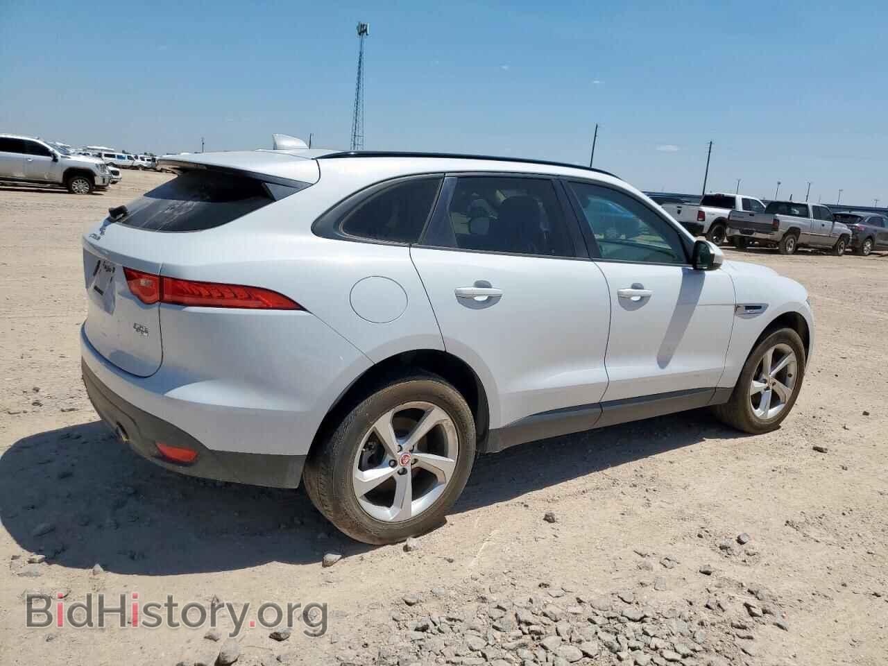 2017 JAGUAR F-PACE - VIN: SADCJ2BVXHA087222 - Фото 3