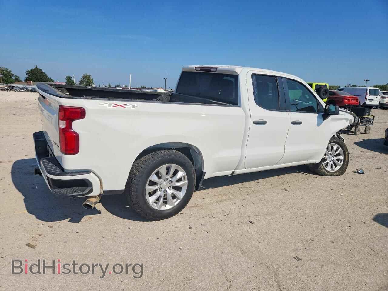 2020 CHEVROLET SILVERADO - VIN: 1GCRYBEH0LZ118155 - Фото 3