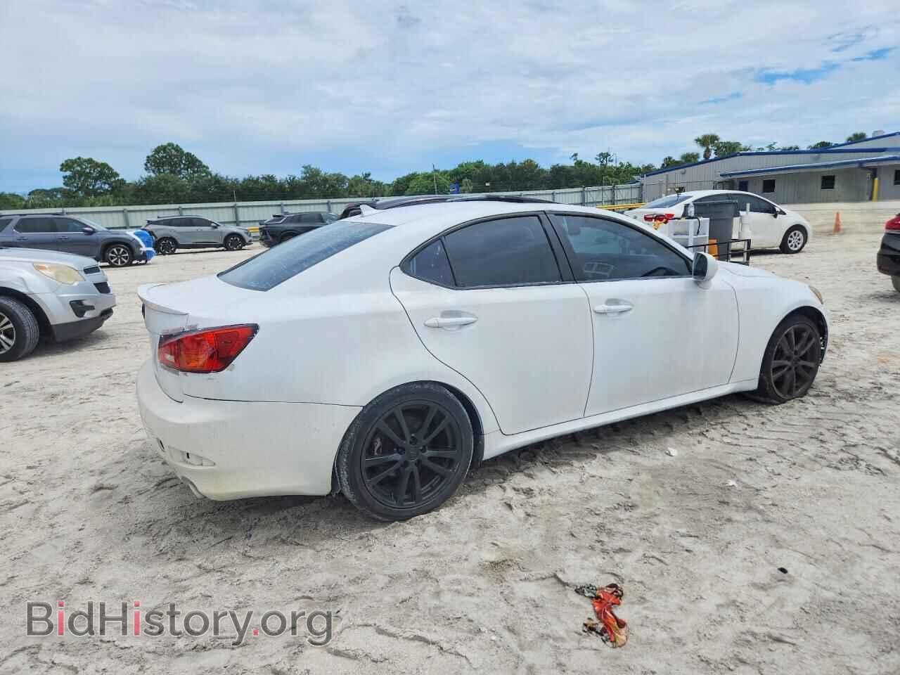 2007 LEXUS IS - VIN: JTHBK262372053070 - Photo 3