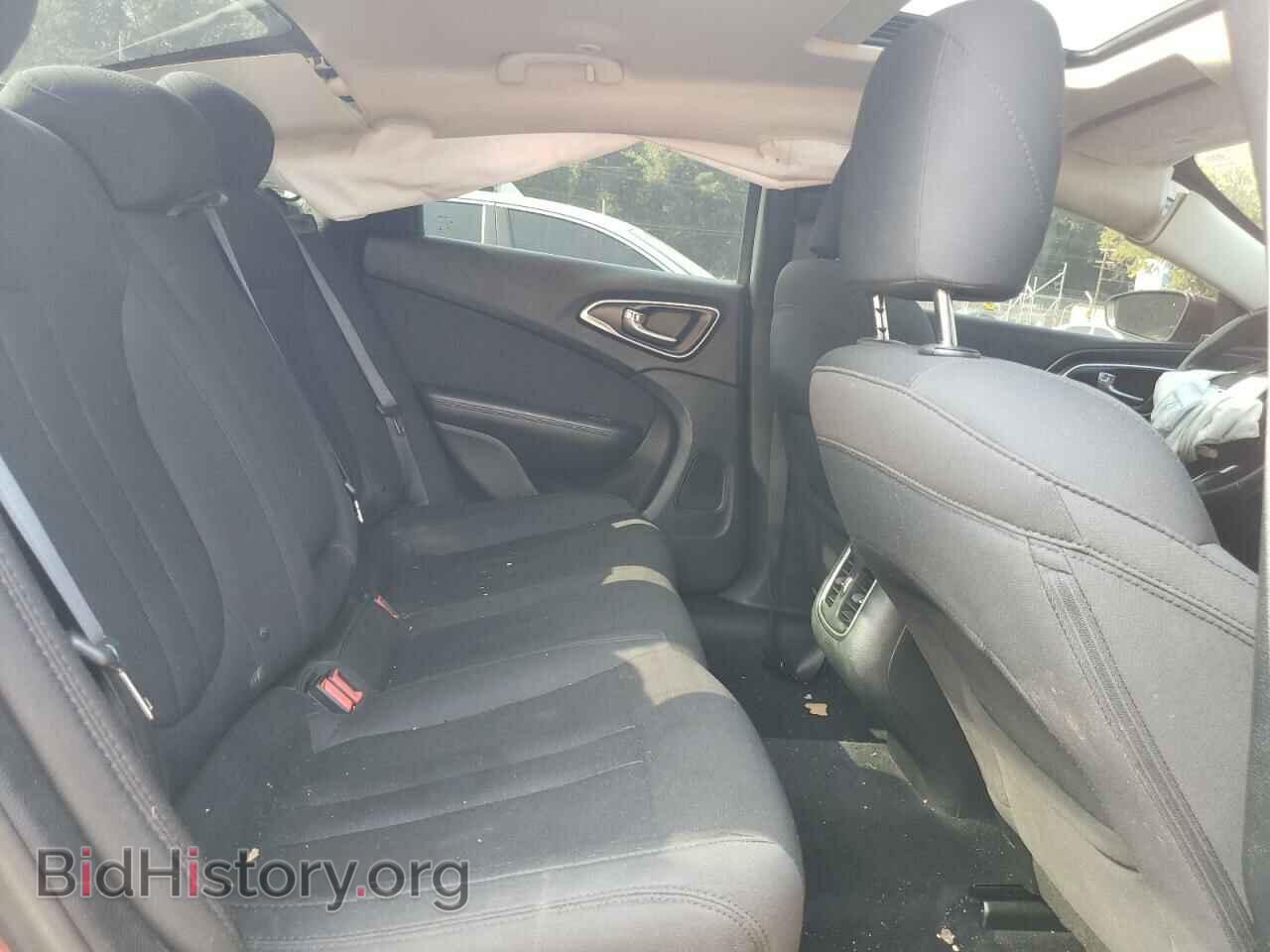 2016 CHRYSLER 200 - VIN: 1C3CCCAB2GN155804 - Фото 10