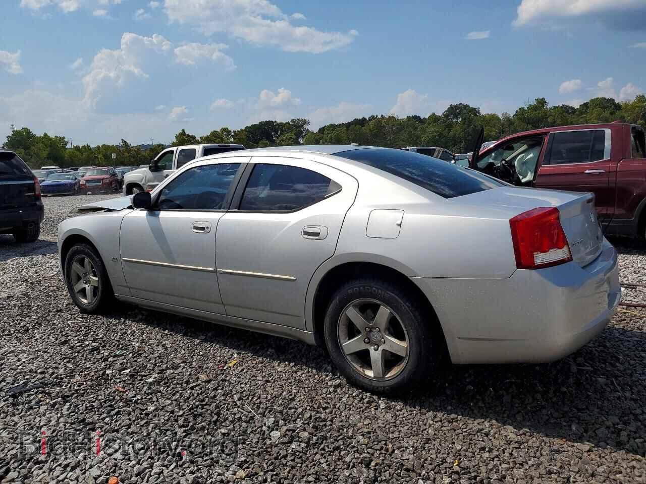 2010 DODGE CHARGER - VIN: 2B3CA3CVXAH287140 - Фото 2