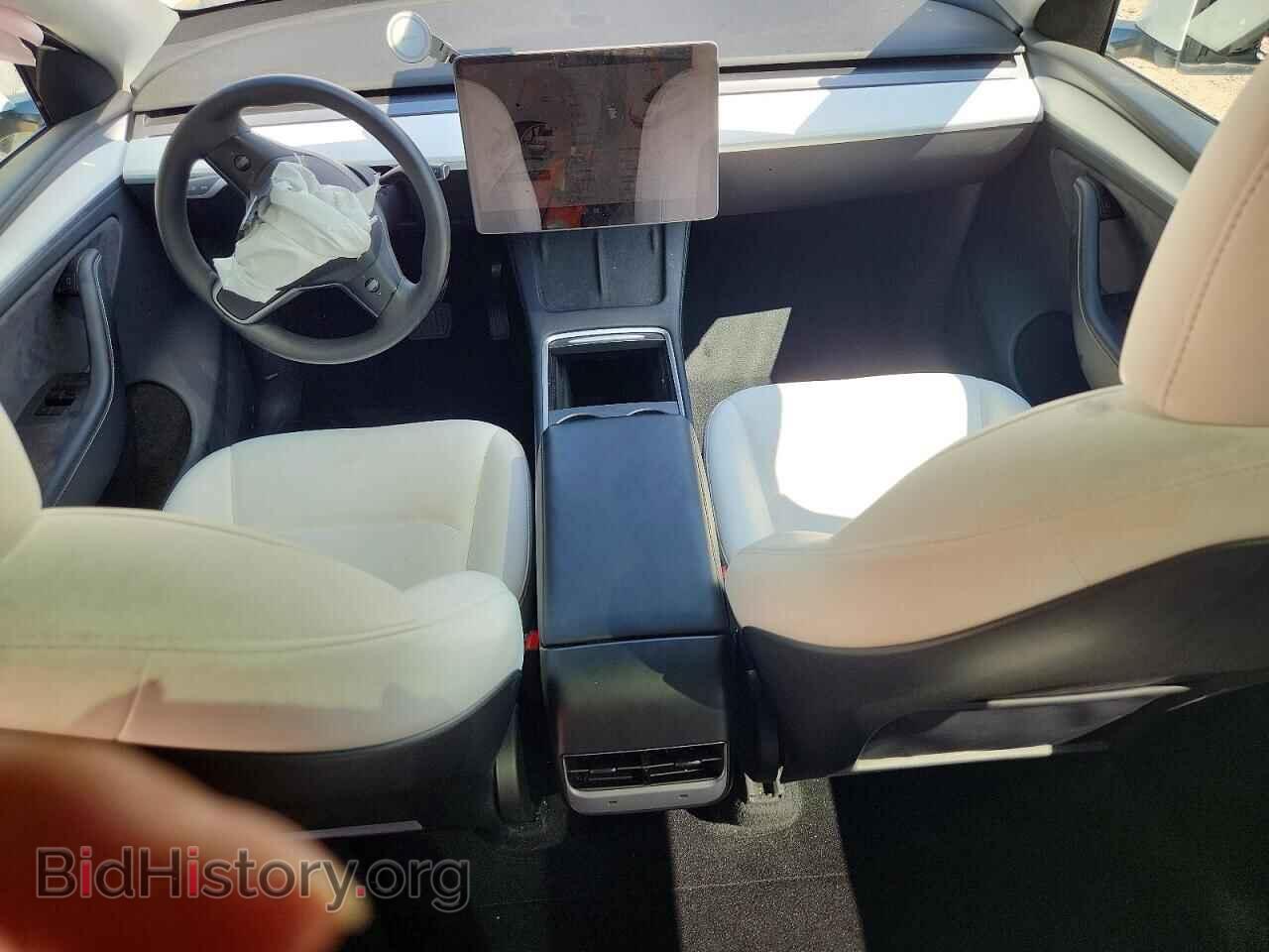 2025 TESLA MODEL Y - VIN: 7SAYGDEDXSA346286 - Photo 8