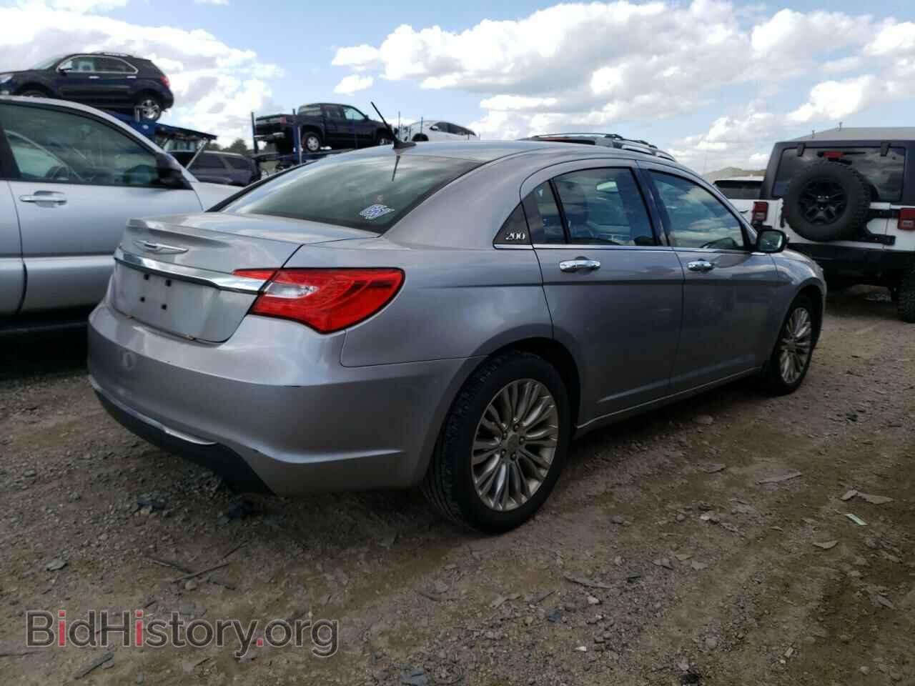 2013 CHRYSLER 200 - VIN: 1C3CCBCGXDN657183 - Фото 3