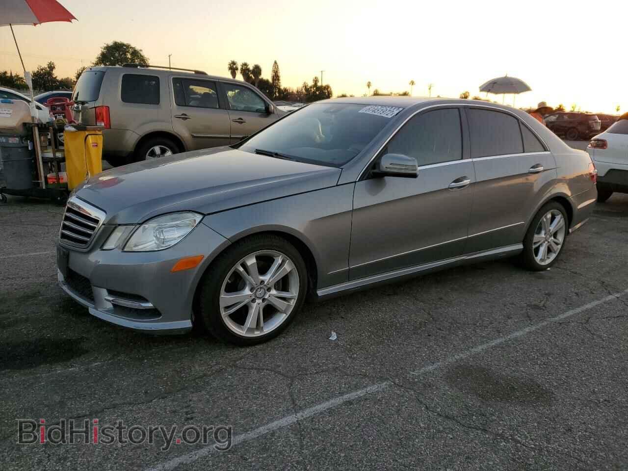 Фотография WDDHF5KBXDA672926 - MERCEDES-BENZ E-CLASS 2013