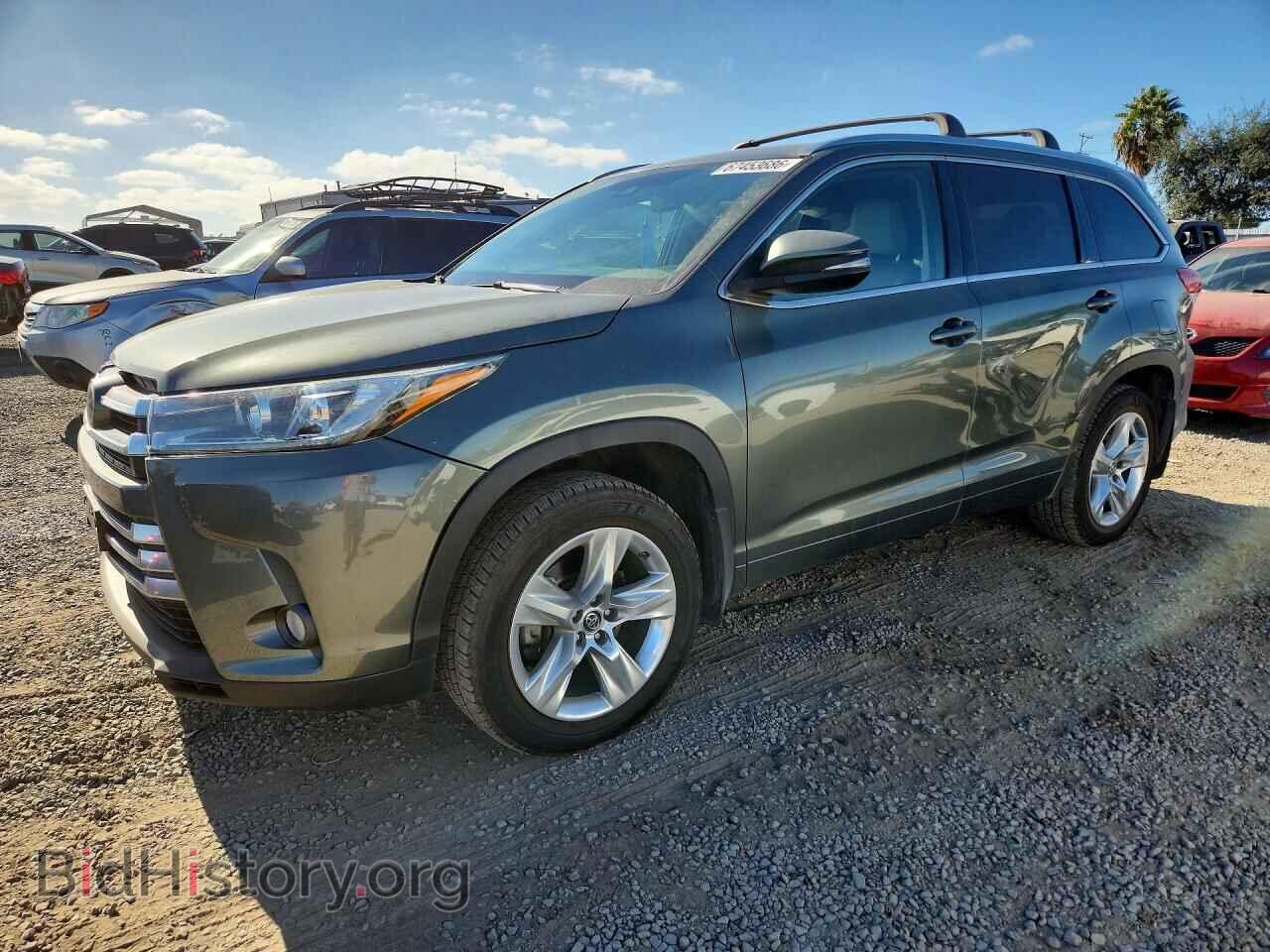 Photo 5TDDZRFH6HS400856 - TOYOTA HIGHLANDER 2017