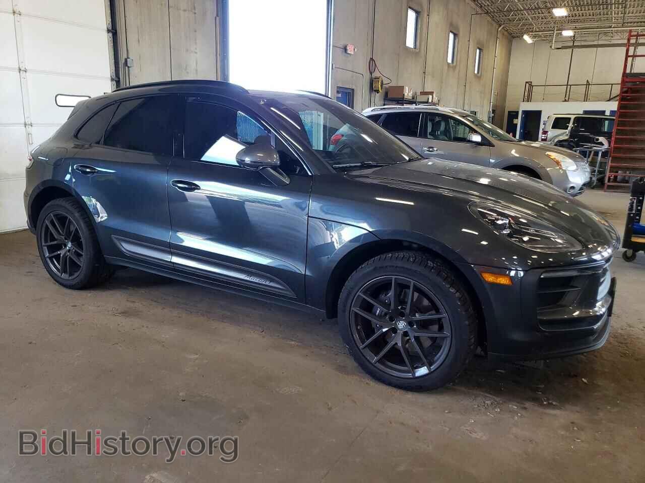 2023 Porsche MACAN (VIN WP1AA2A59PLB03433) — photo 4 of 13