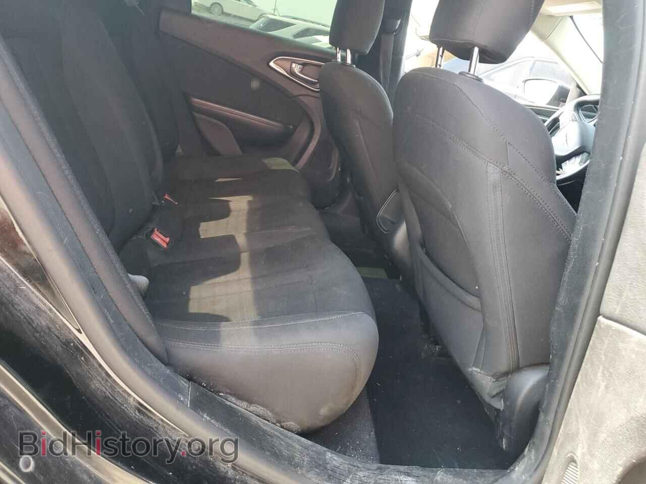 2015 CHRYSLER 200 - VIN: 1C3CCCAB7FN645072 - Фото 10