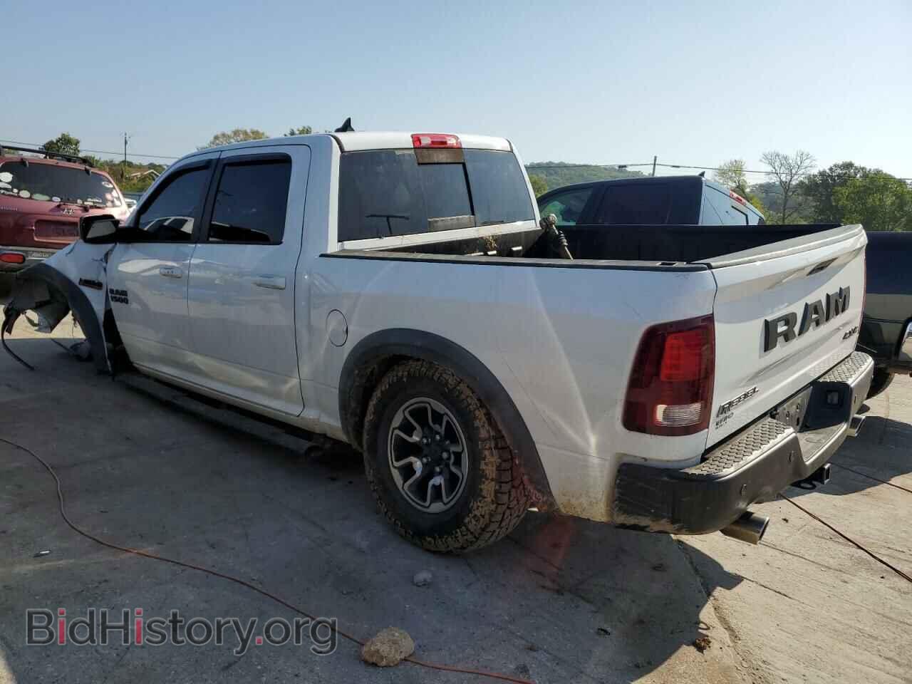 2016 RAM 1500 - VIN: 1C6RR7YT1GS134204 - Фото 2