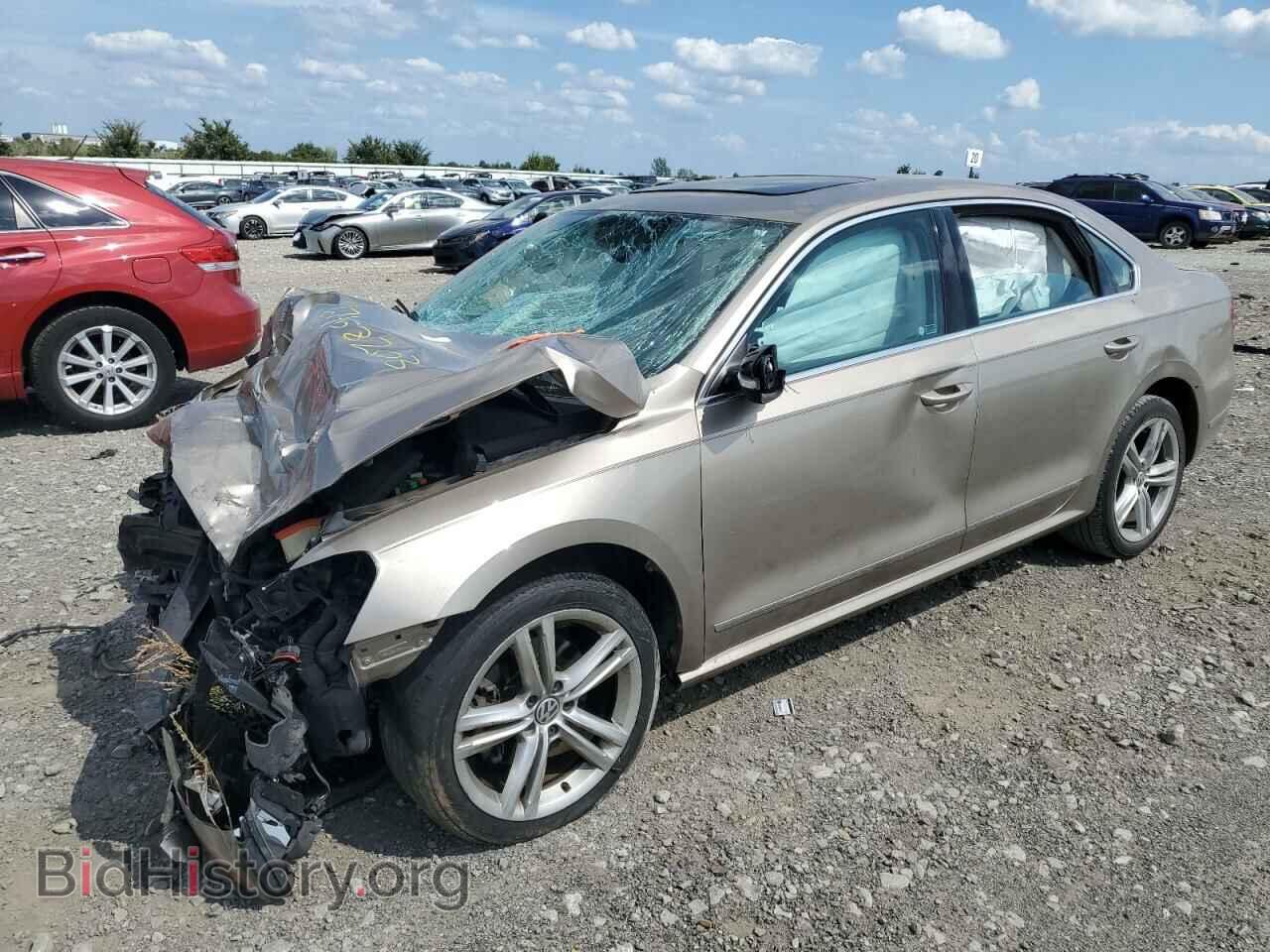 Фотография 1VWCV7A36FC024727 - VOLKSWAGEN PASSAT 2015