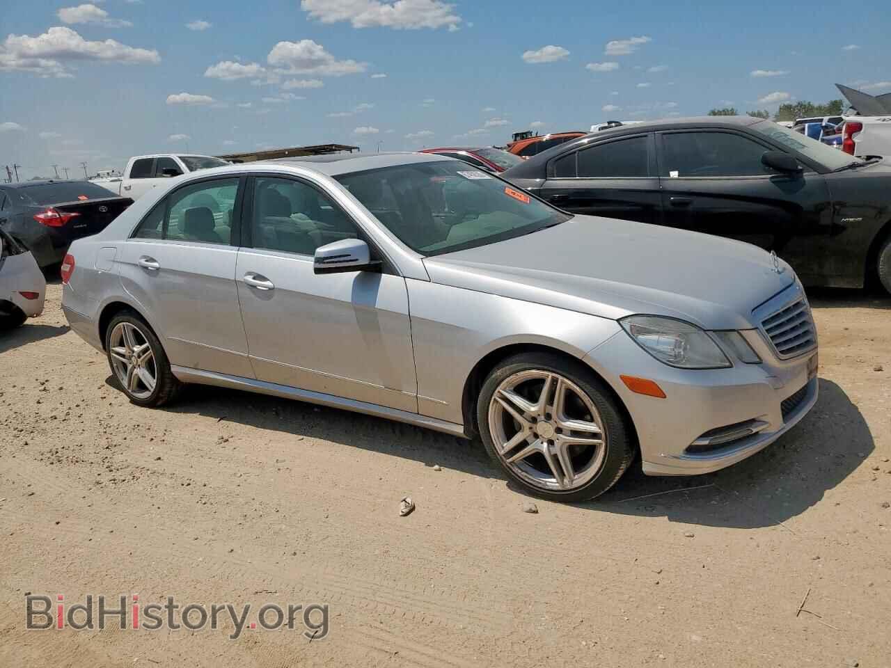 2013 MERCEDES-BENZ E-CLASS - VIN: WDDHF2EB8DA729537 - Фото 4