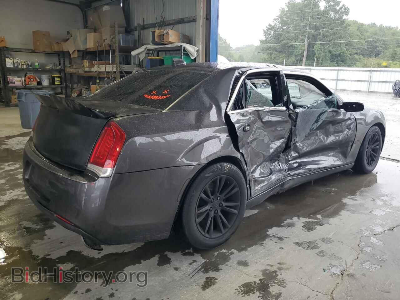 2017 CHRYSLER 300 - VIN: 2C3CCAAG4HH553039 - Фото 3