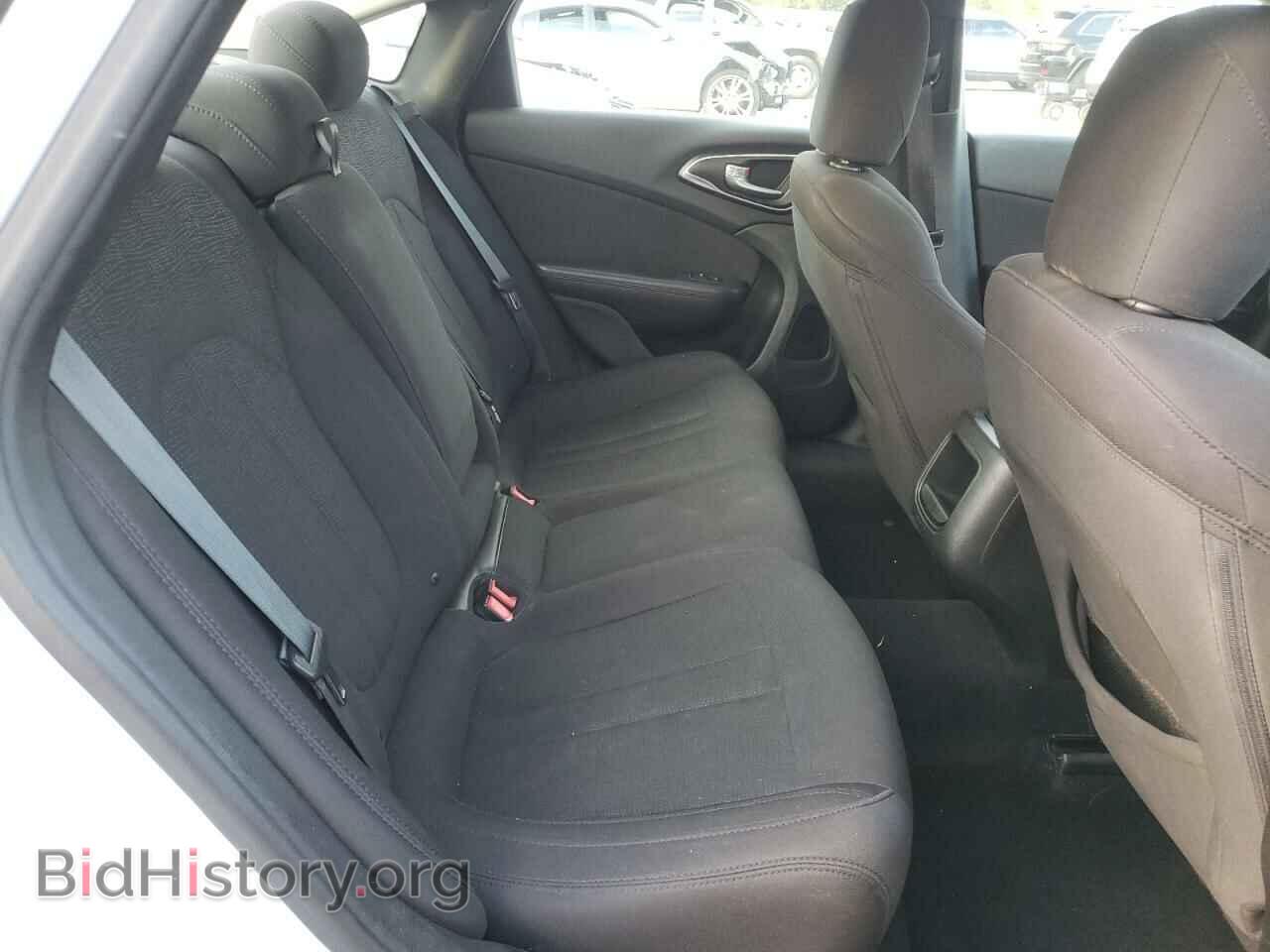 2015 CHRYSLER 200 - VIN: 1C3CCCAB0FN703992 - Фото 6