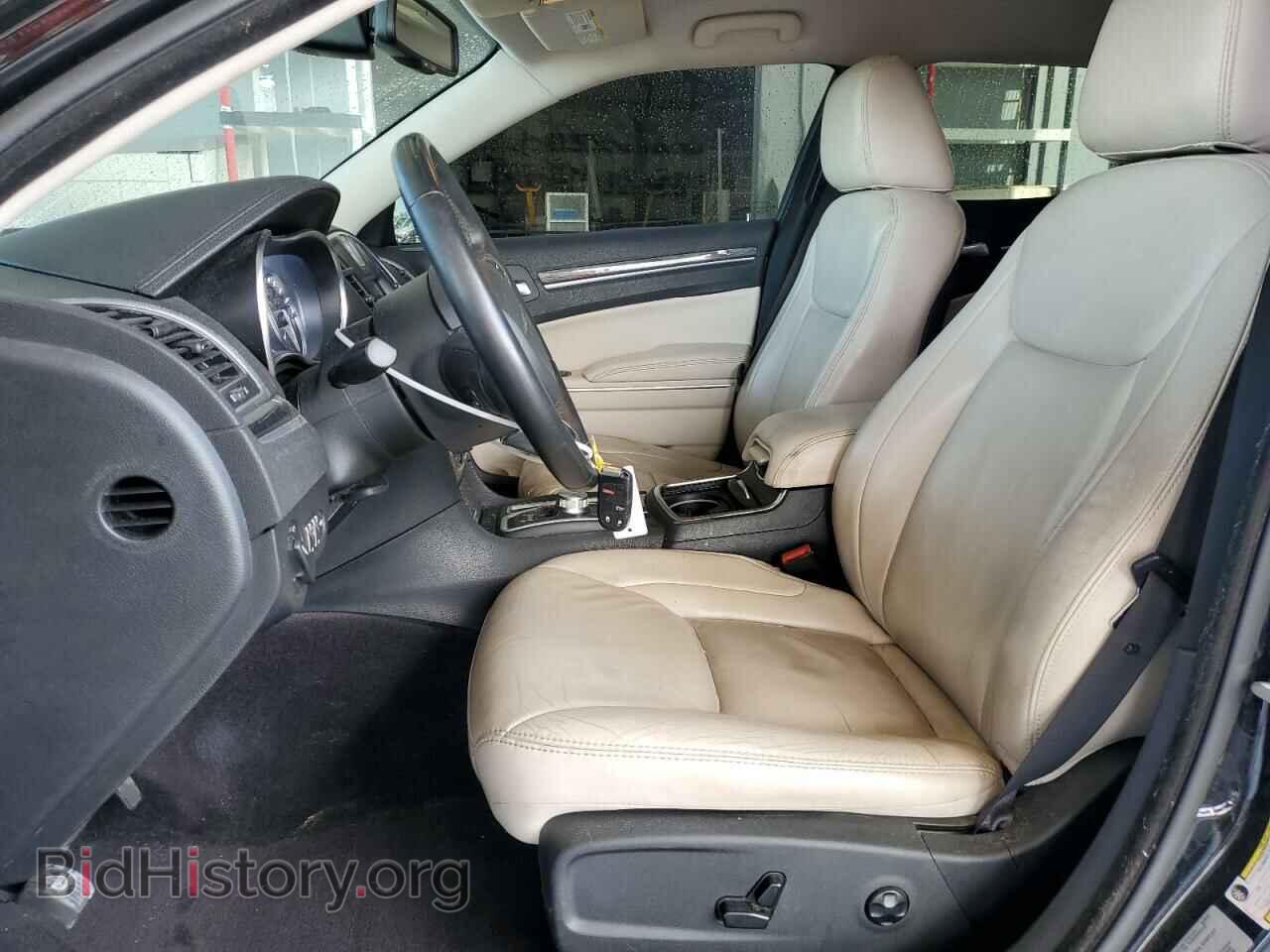 2017 CHRYSLER 300 - VIN: 2C3CCAAG9HH567891 - Фото 7