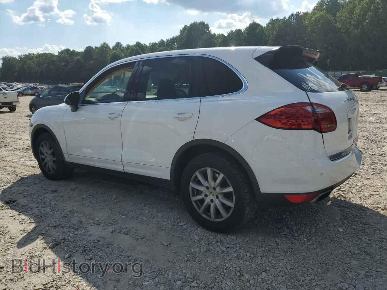 2013 PORSCHE CAYENNE - VIN: WP1AA2A27DLA05972 - Фото 2