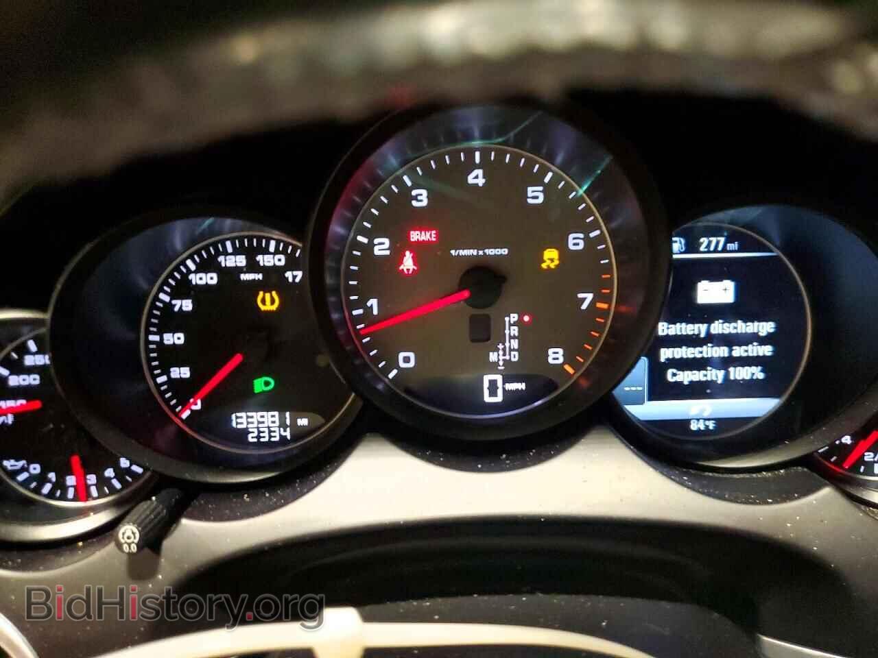 2017 PORSCHE CAYENNE - VIN: WP1AB2A26HLA51165 - Photo 9