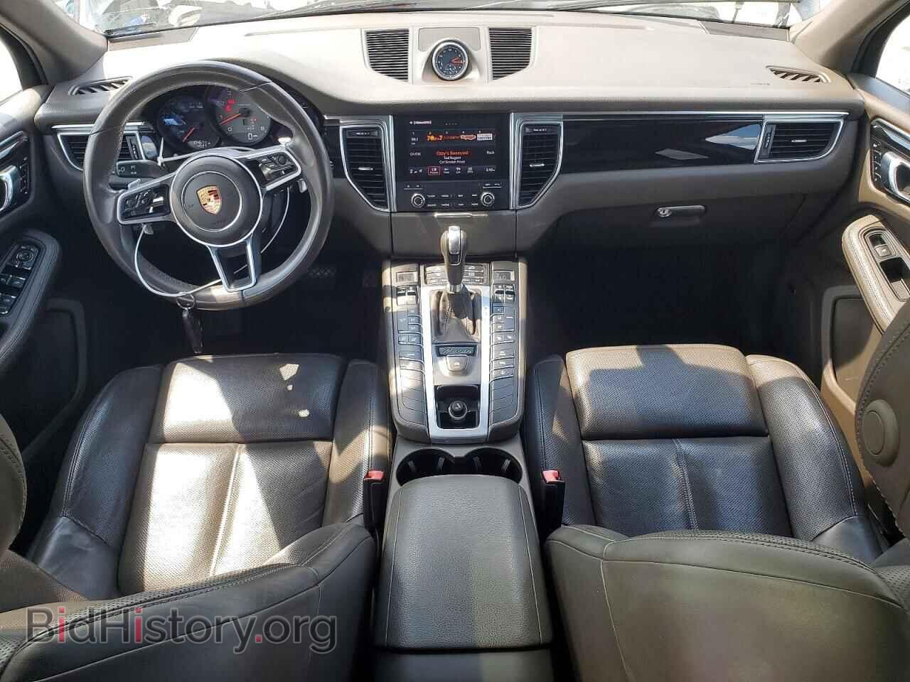 2017 PORSCHE MACAN - VIN: WP1AB2A56HLB18731 - Photo 8