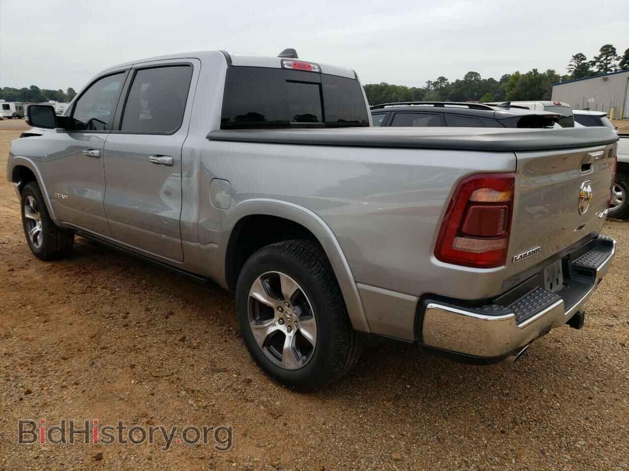 2020 RAM 1500 - VIN: 1C6SRFJT0LN201969 - Фото 2