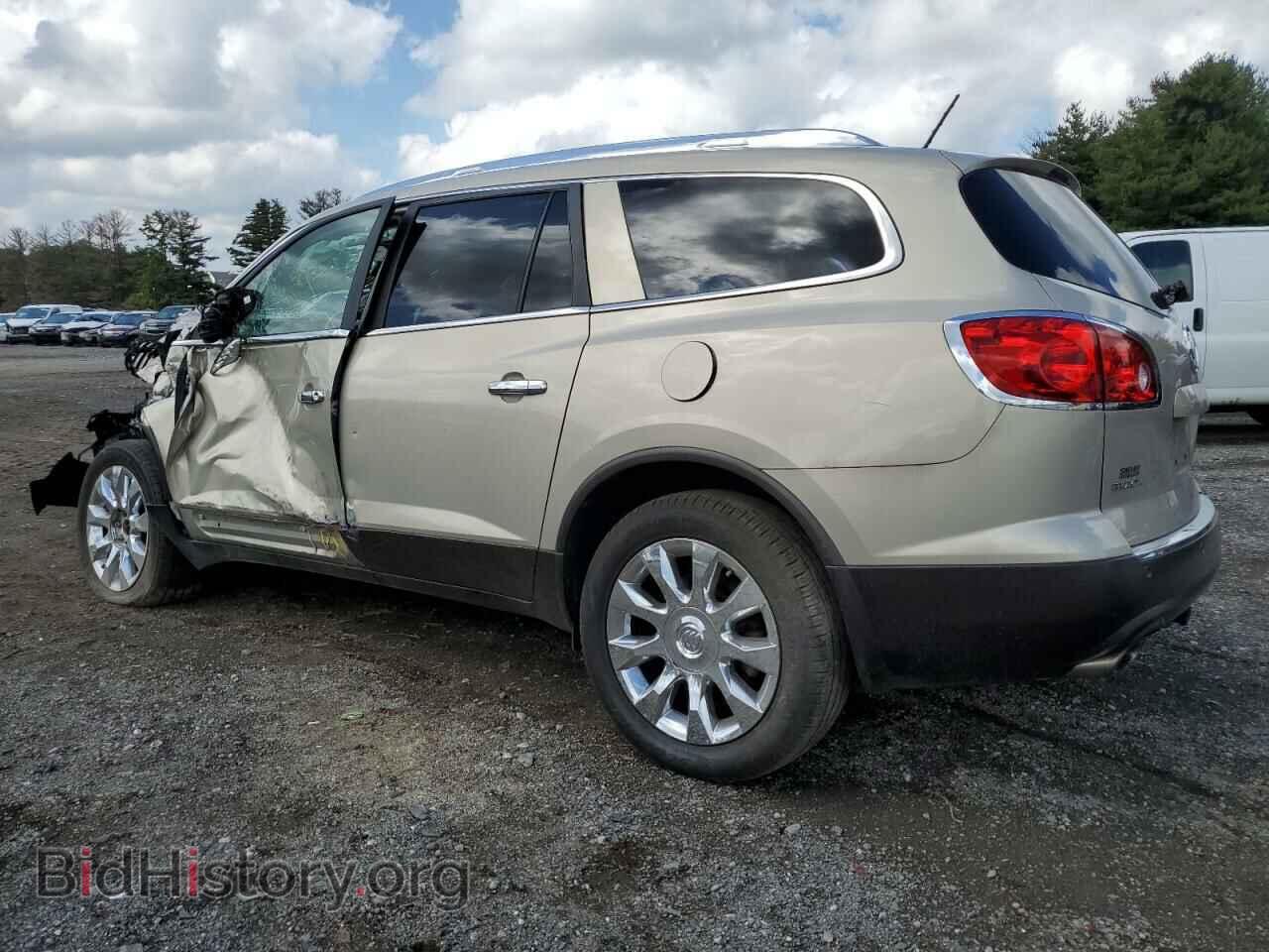 2011 BUICK ENCLAVE - VIN: 5GAKVCED2BJ243444 - Фото 2