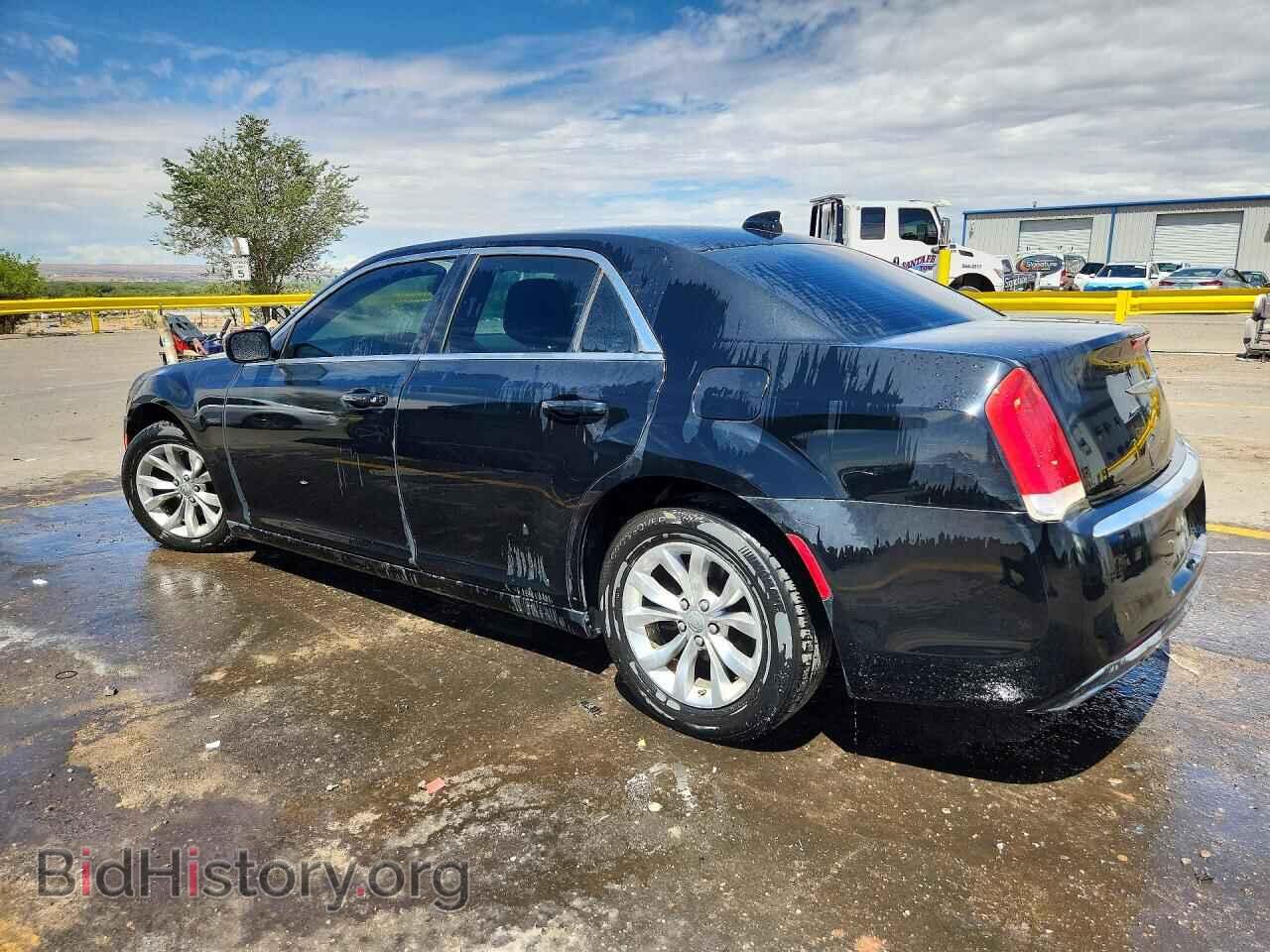2015 CHRYSLER 300 - VIN: 2C3CCAAG8FH864356 - Фото 2