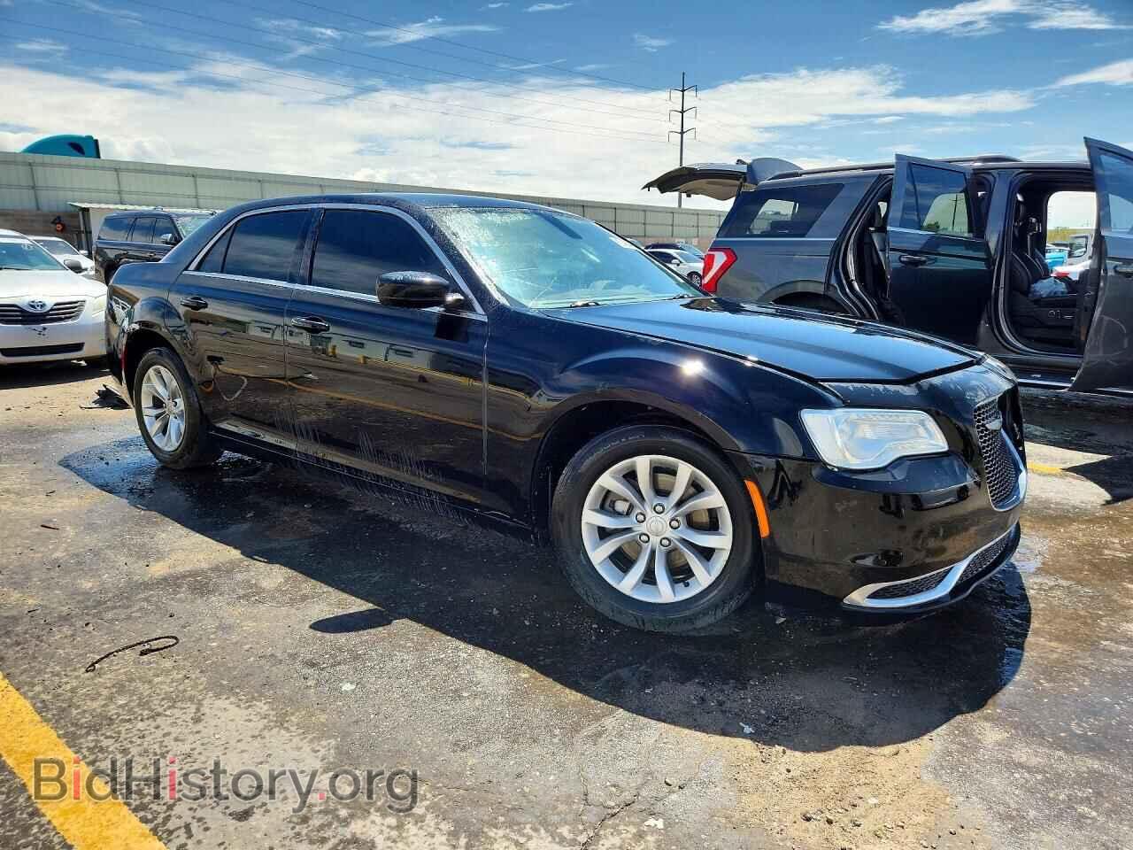2015 CHRYSLER 300 - VIN: 2C3CCAAG8FH864356 - Фото 4