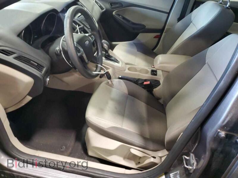 2012 Ford FOCUS (VIN 1FAHP3F21CL375736) — photo 7 of 14