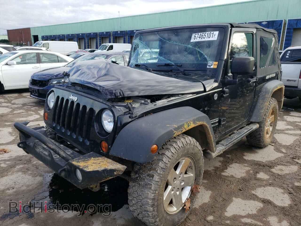 2011 JEEP WRANGLER - VIN: 1J4AA2D10BL611352 - Фото 2