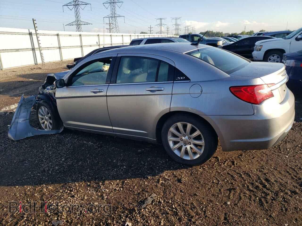2013 CHRYSLER 200 - VIN: 1C3CCBBB3DN573535 - Фото 2