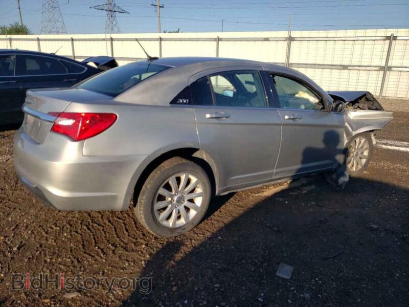 2013 Chrysler 200 (VIN 1C3CCBBB3DN573535) — фото 3 из 13
