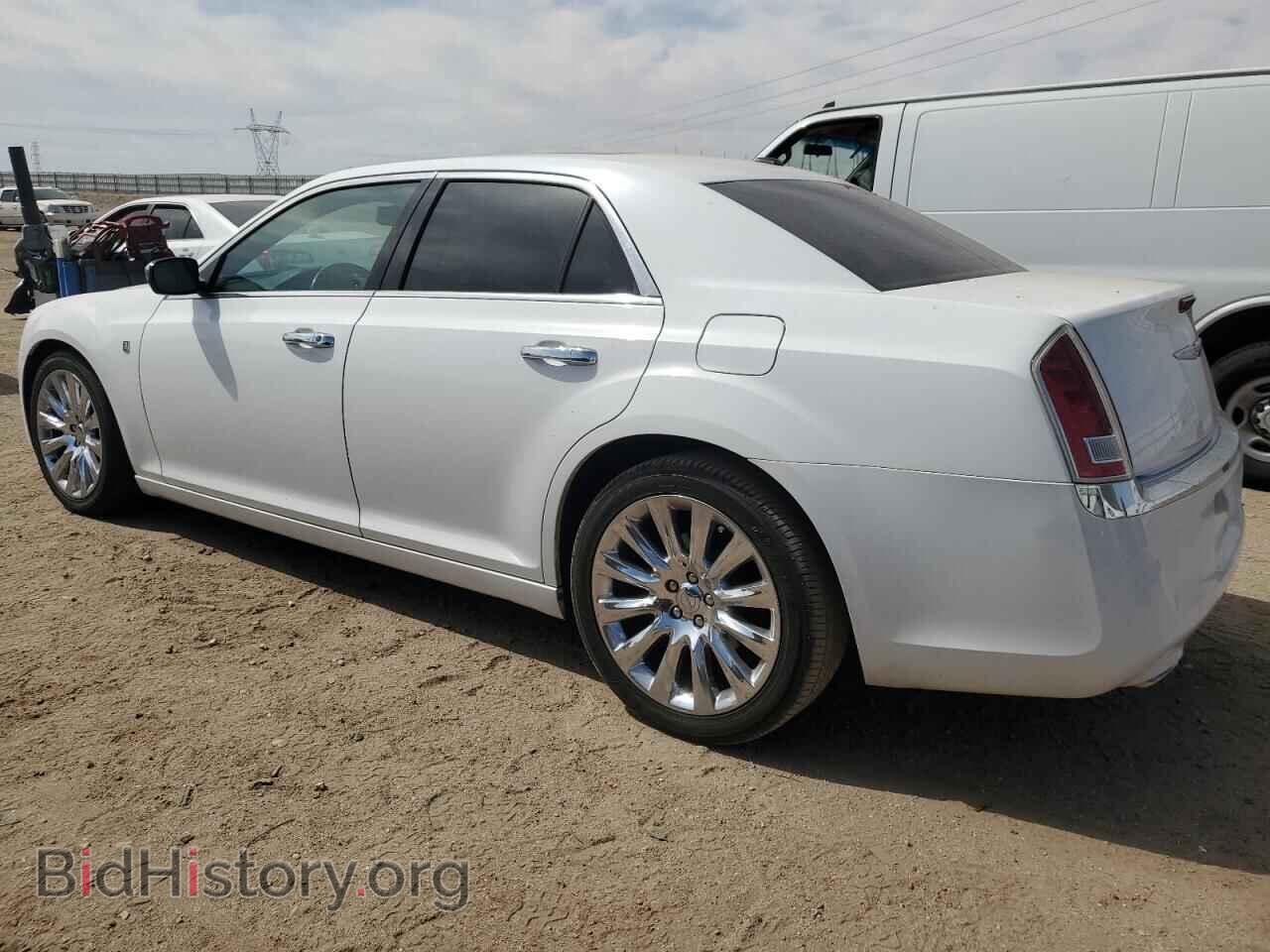 2013 CHRYSLER 300 - VIN: 2C3CCAAG5DH739800 - Фото 2