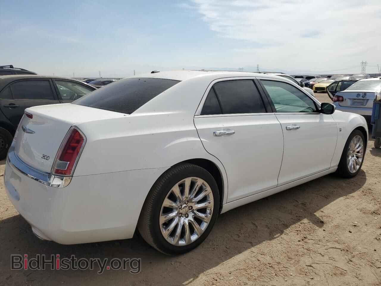 2013 CHRYSLER 300 - VIN: 2C3CCAAG5DH739800 - Фото 3