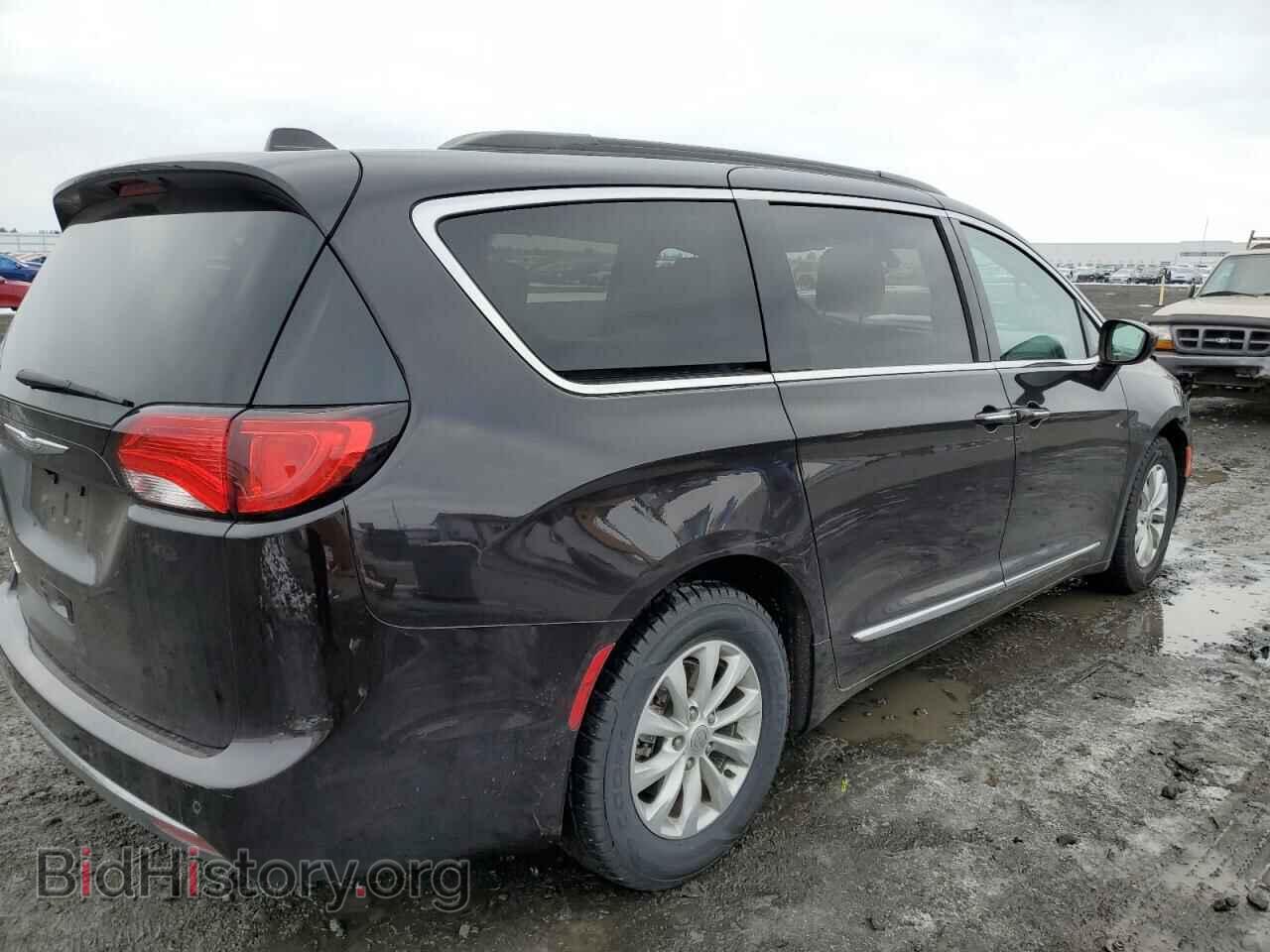 2017 CHRYSLER PACIFICA - VIN: 2C4RC1BG9HR747452 - Photo 3
