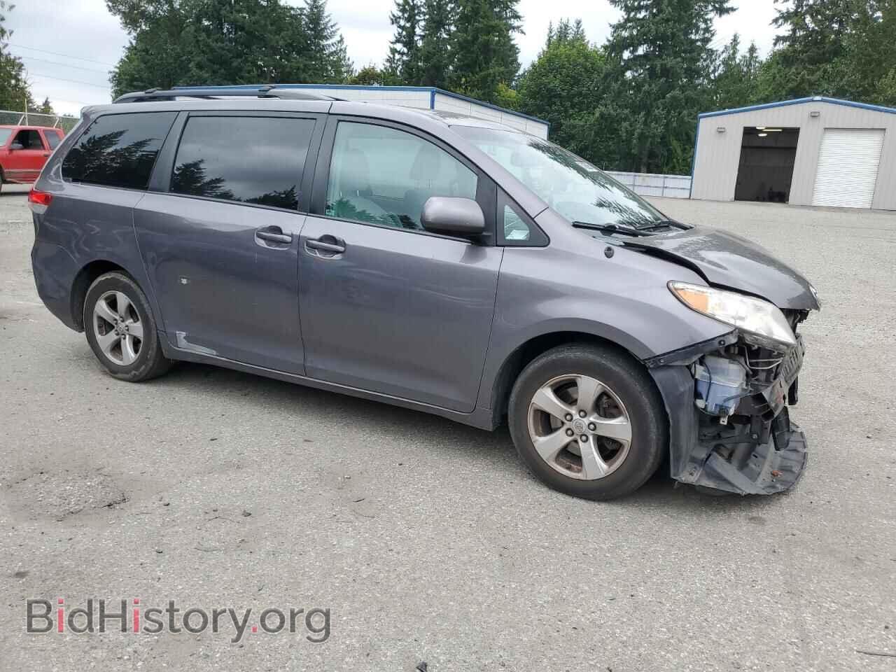 2011 TOYOTA All Models - VIN: 5TDKK3DC5BS070666 - Фото 4
