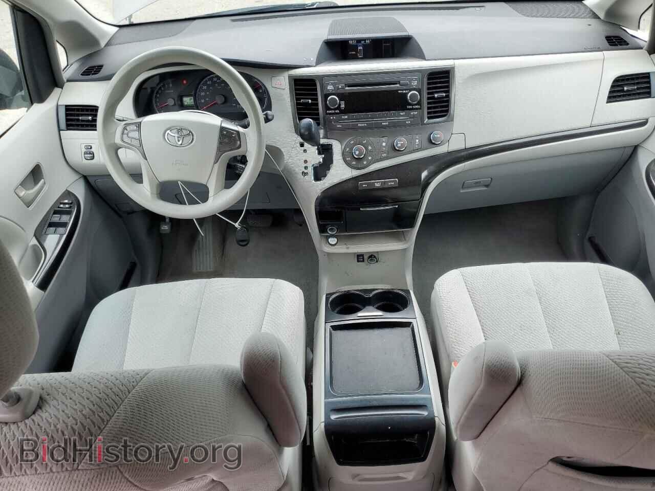 2011 TOYOTA All Models - VIN: 5TDKK3DC5BS070666 - Фото 8