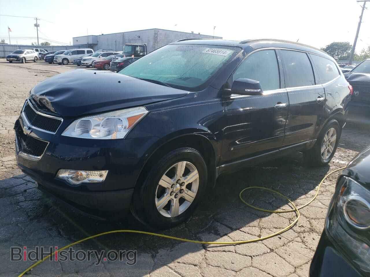 Фотография 1GNKRJED3BJ417147 - CHEVROLET TRAVERSE 2011