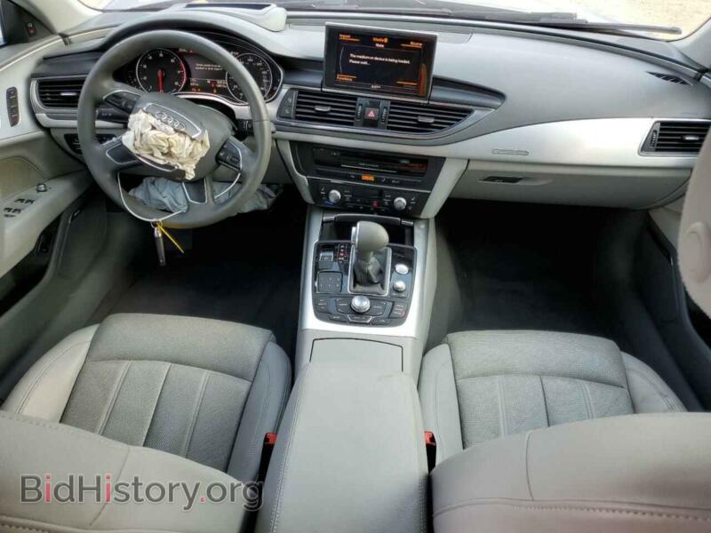 2012 Audi A7 (VIN WAU3GAFC9CN172306) — photo 8 of 13