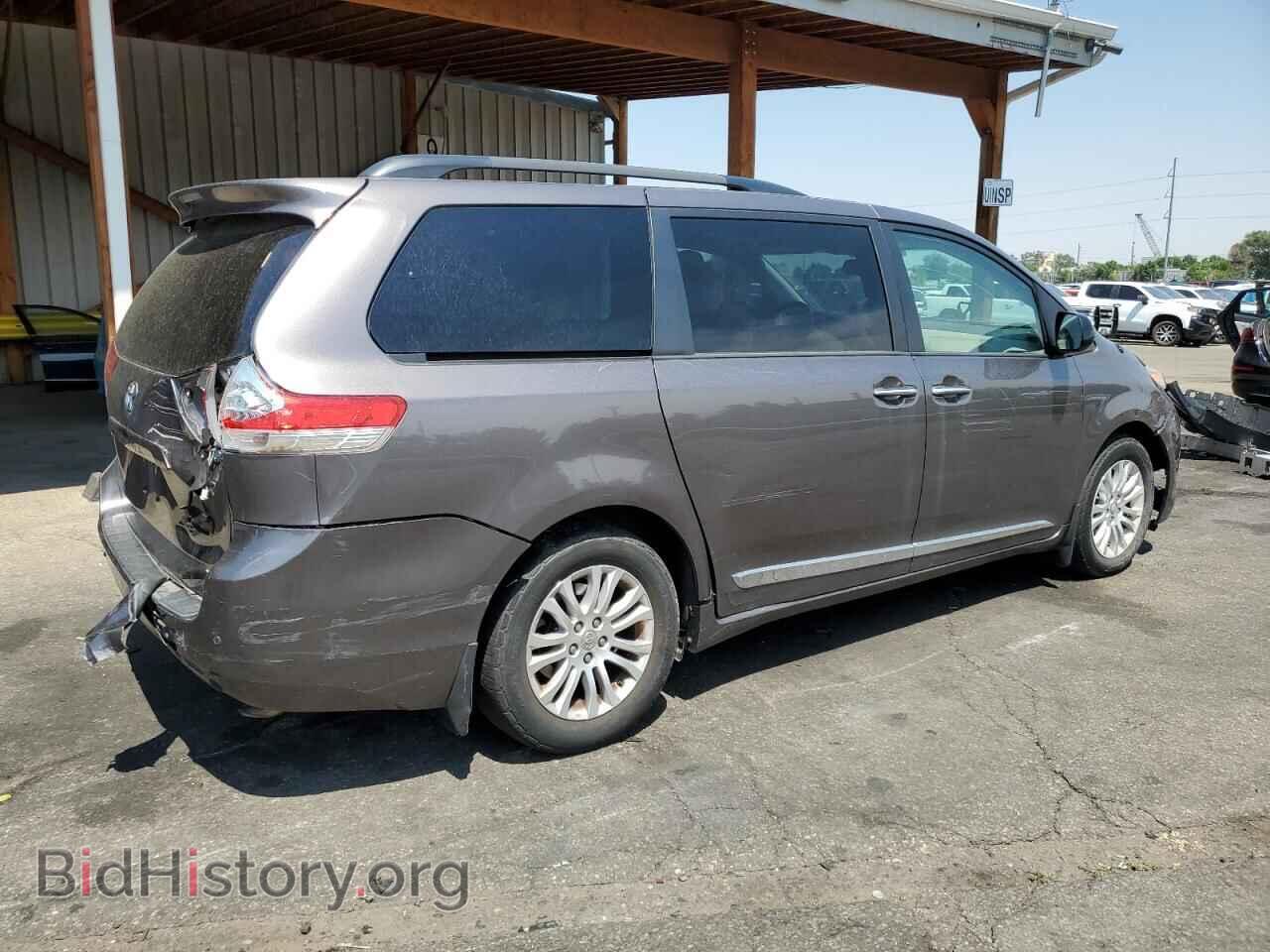 2012 TOYOTA All Models - VIN: 5TDYK3DC6CS266868 - Фото 3