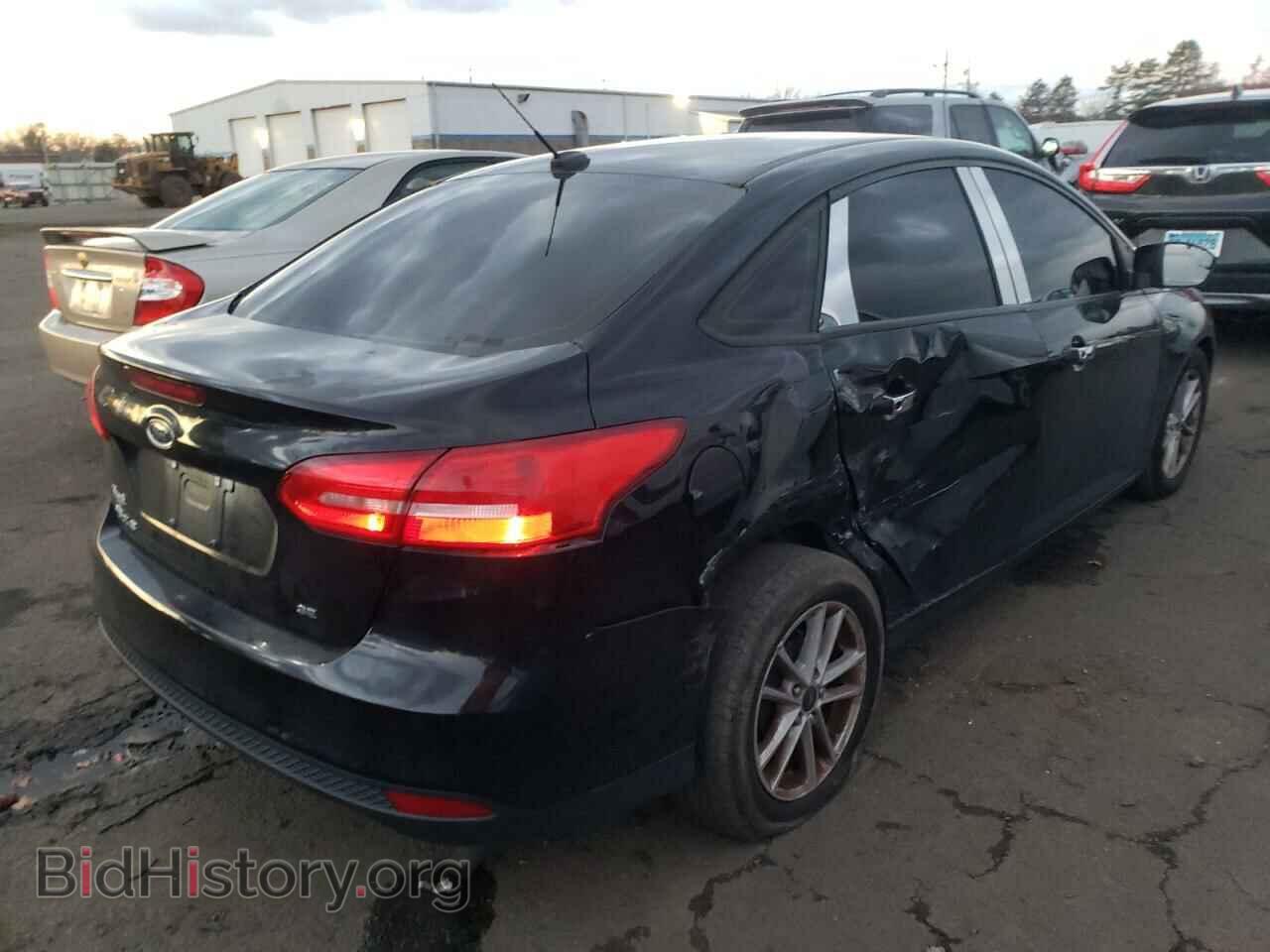2018 FORD FOCUS - VIN: 1FADP3F28JL295250 - Фото 3