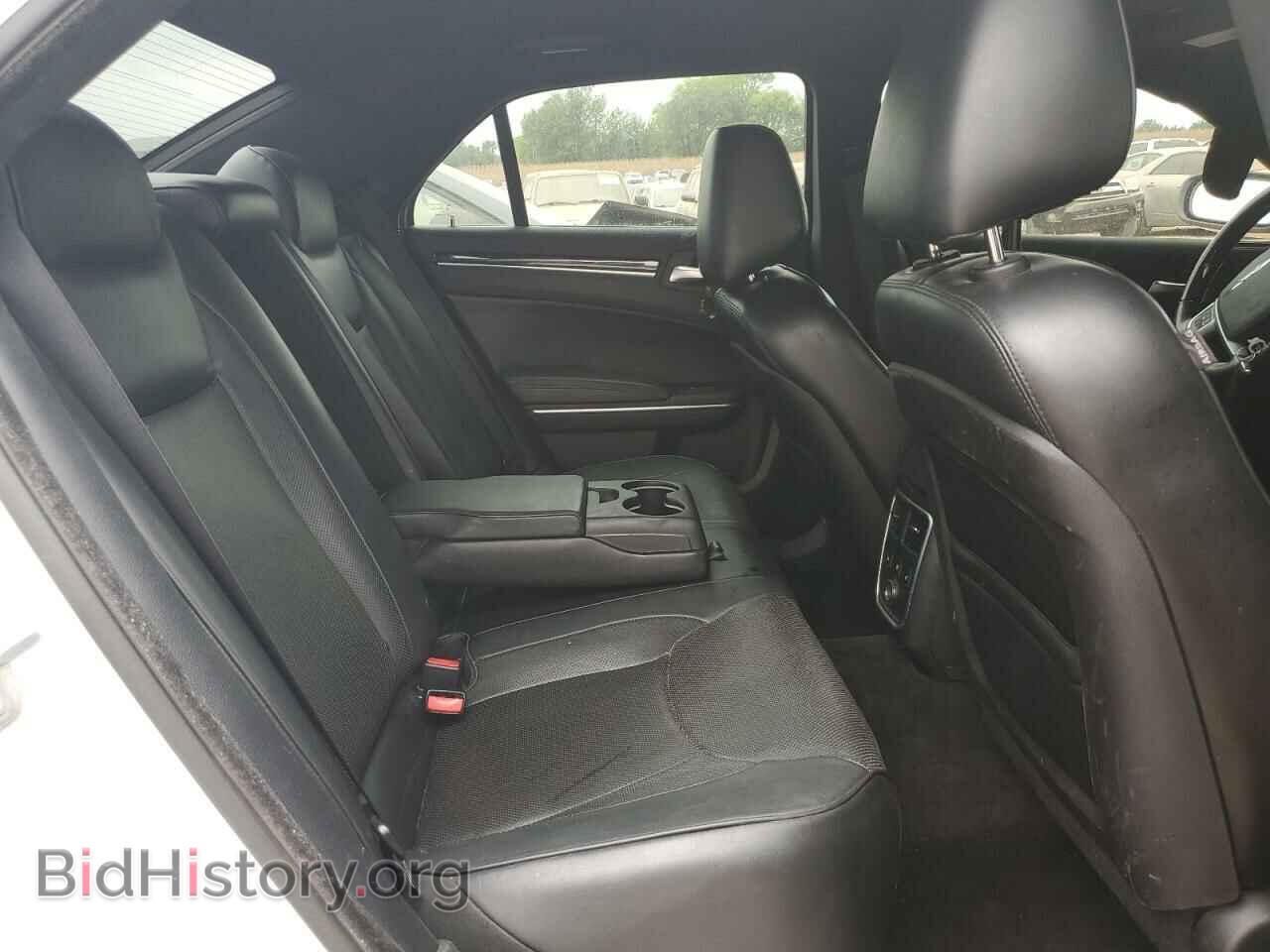2013 CHRYSLER 300 - VIN: 2C3CCAET4DH650520 - Фото 10