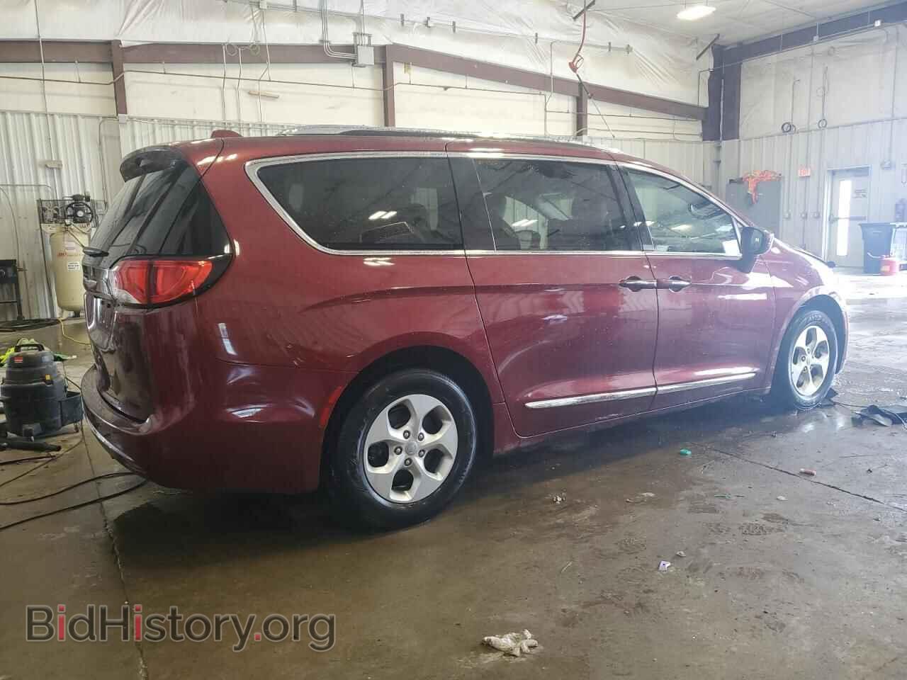 2017 CHRYSLER PACIFICA - VIN: 2C4RC1EG2HR811827 - Фото 3