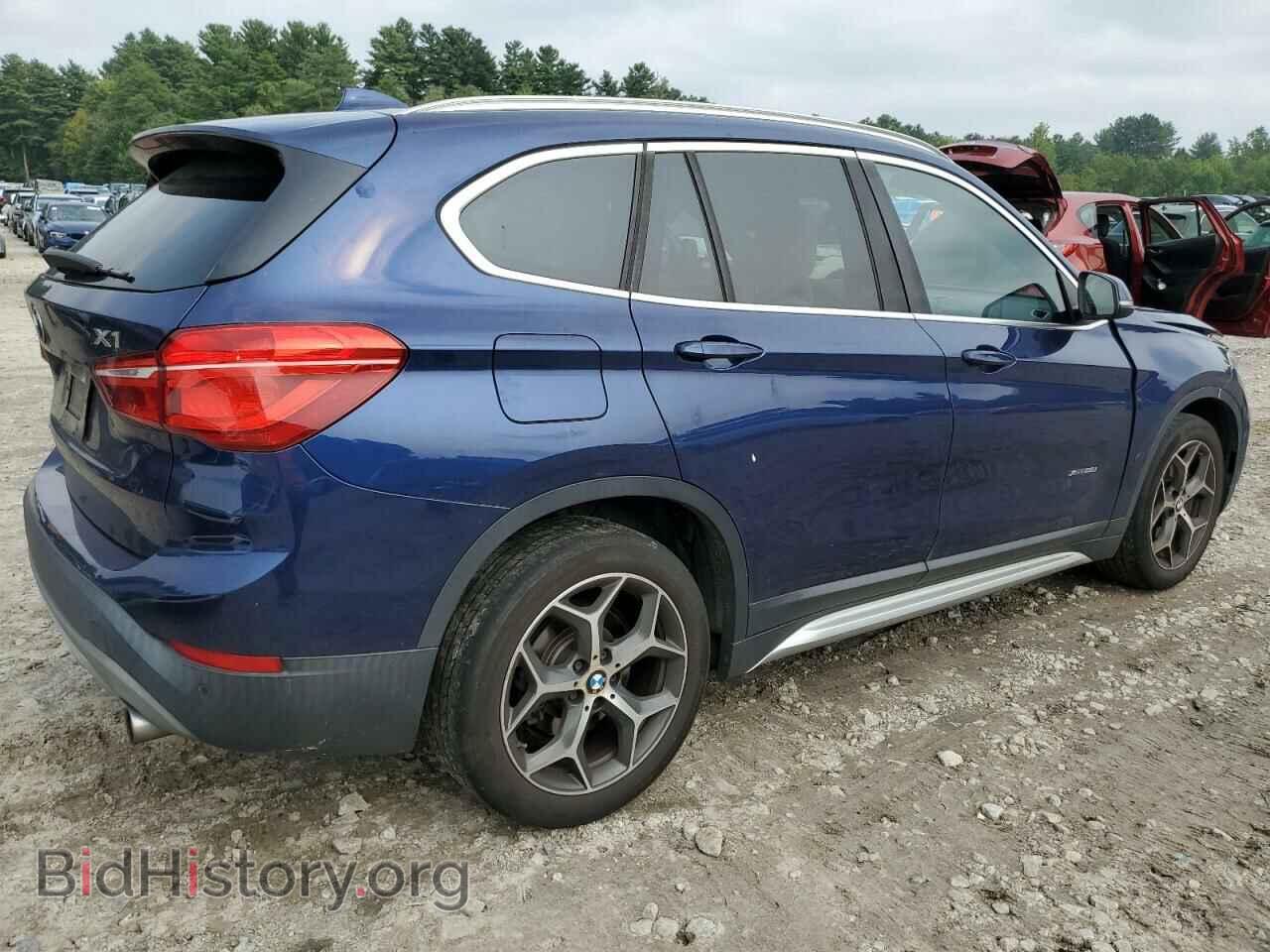 2017 BMW X1 - VIN: WBXHT3C31H5F70353 - Фото 3
