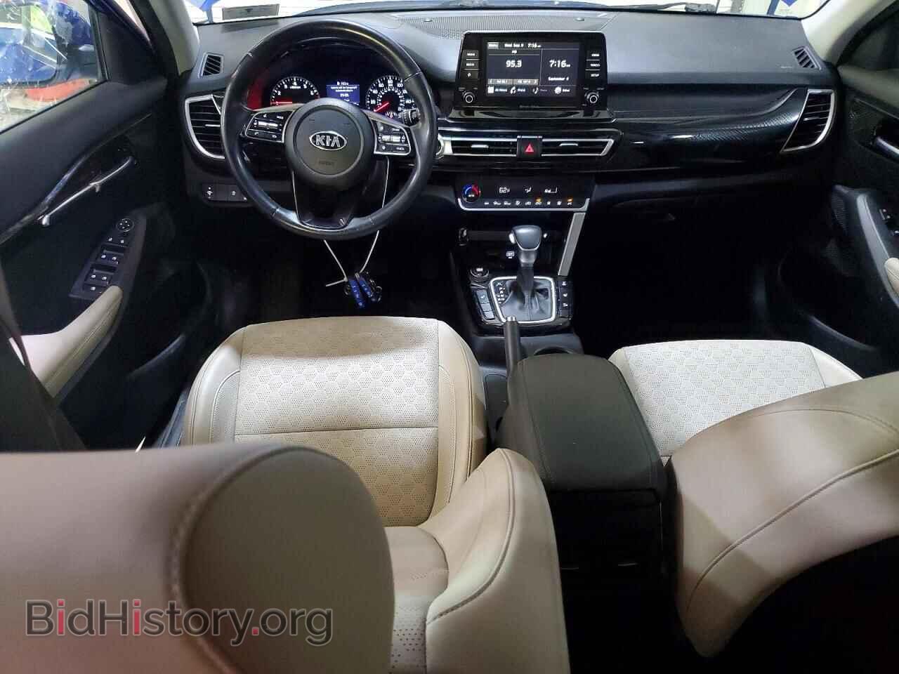 2021 KIA SELTOS - VIN: KNDERCAA1M7192529 - Photo 8