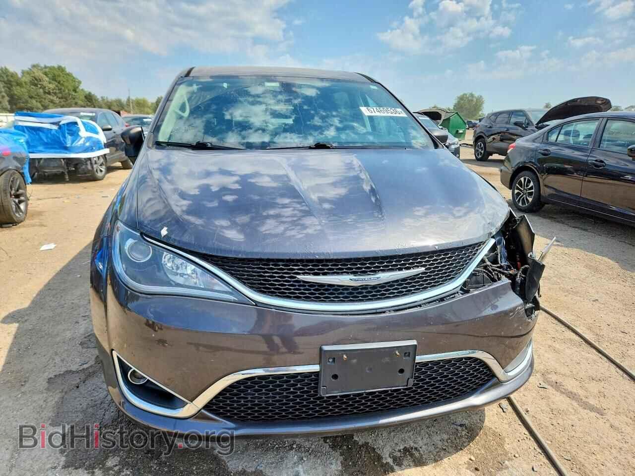 2017 CHRYSLER PACIFICA - VIN: 2C4RC1BGXHR821557 - Фото 5